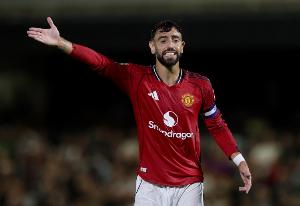 持续高光！B费本赛季12次创造机会&amp;24次夺回球权，均为英超第一